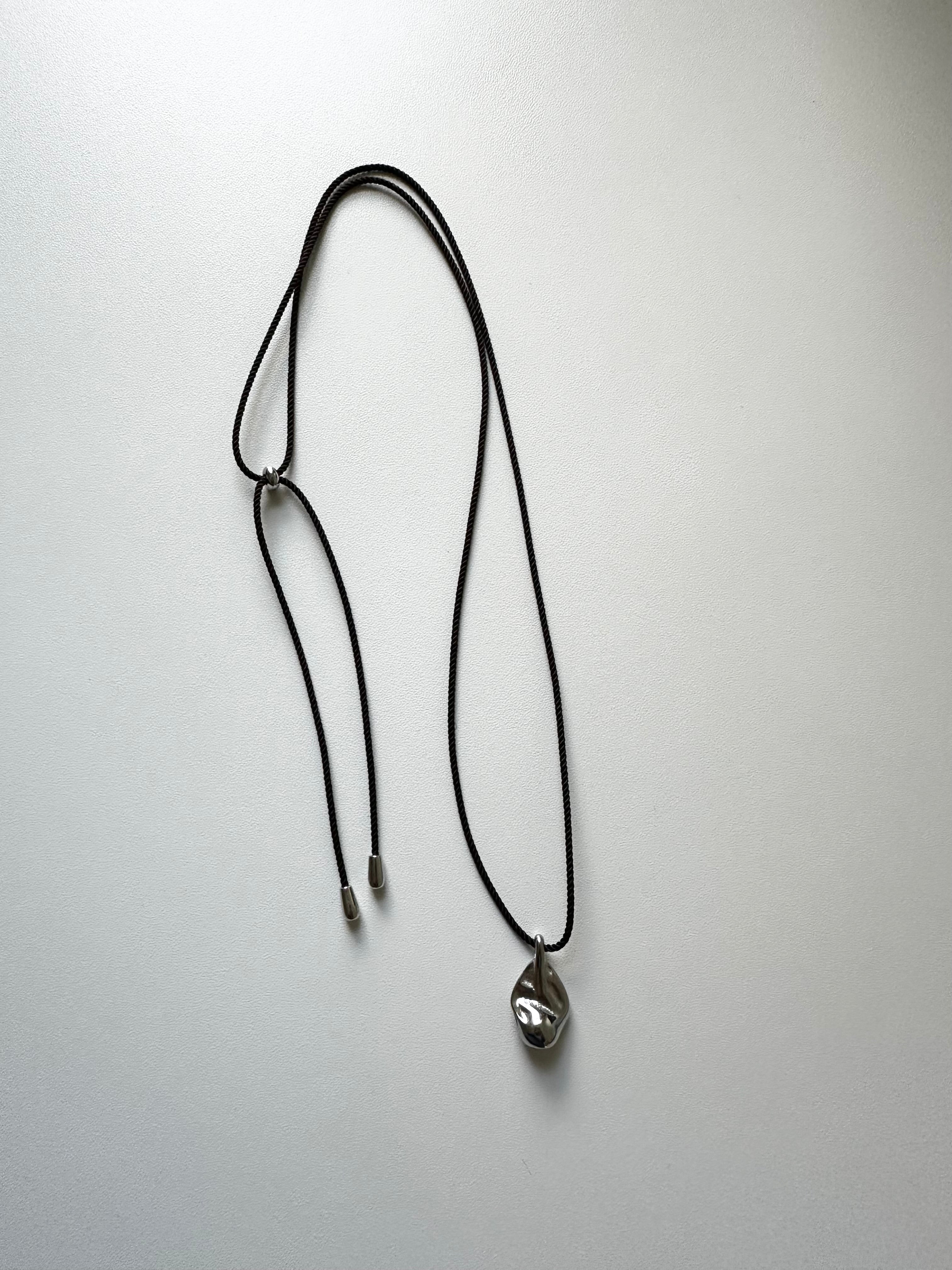 Metal Pearl Pendant
