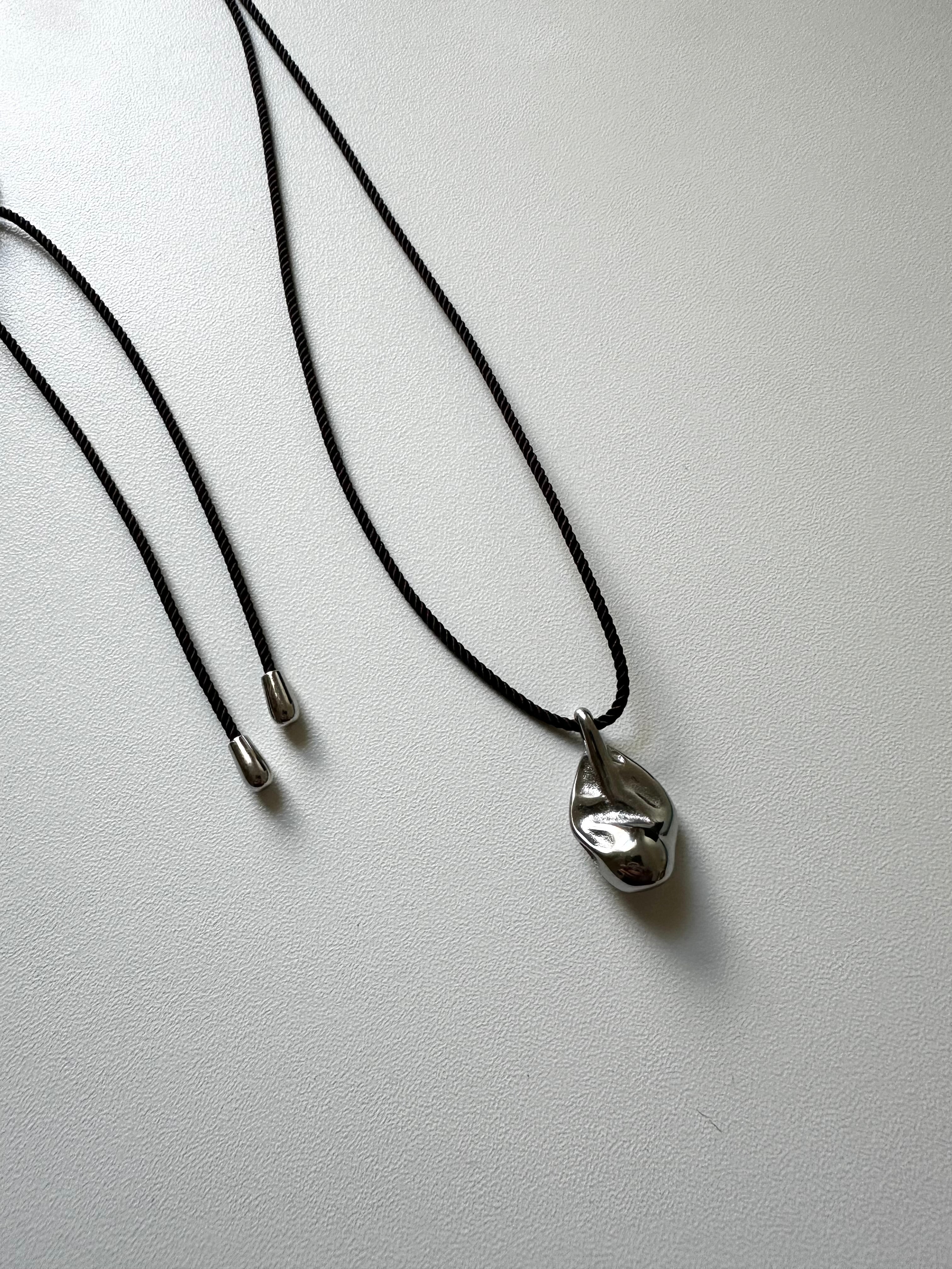 Metal Pearl Pendant
