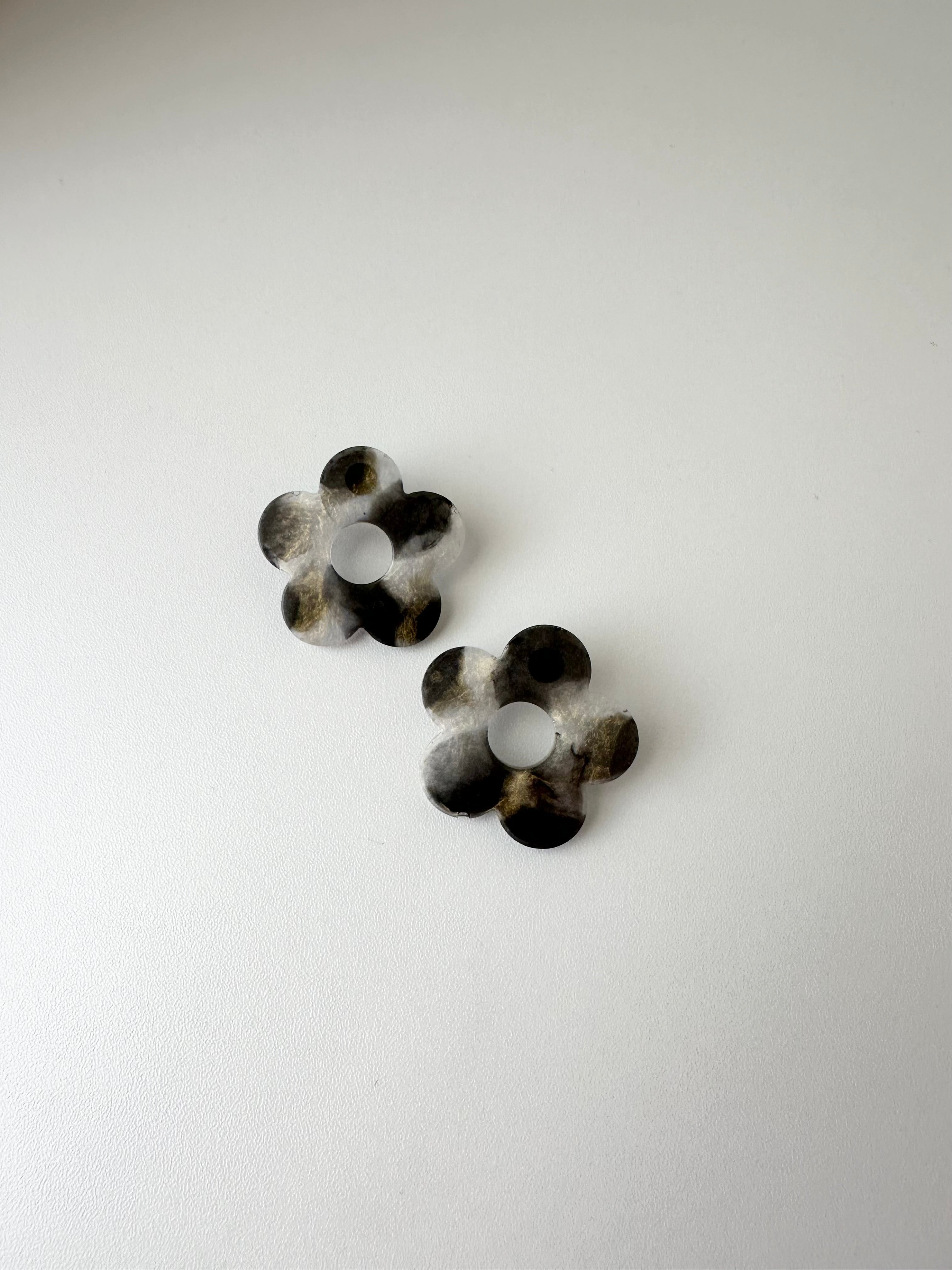 Flower Stud