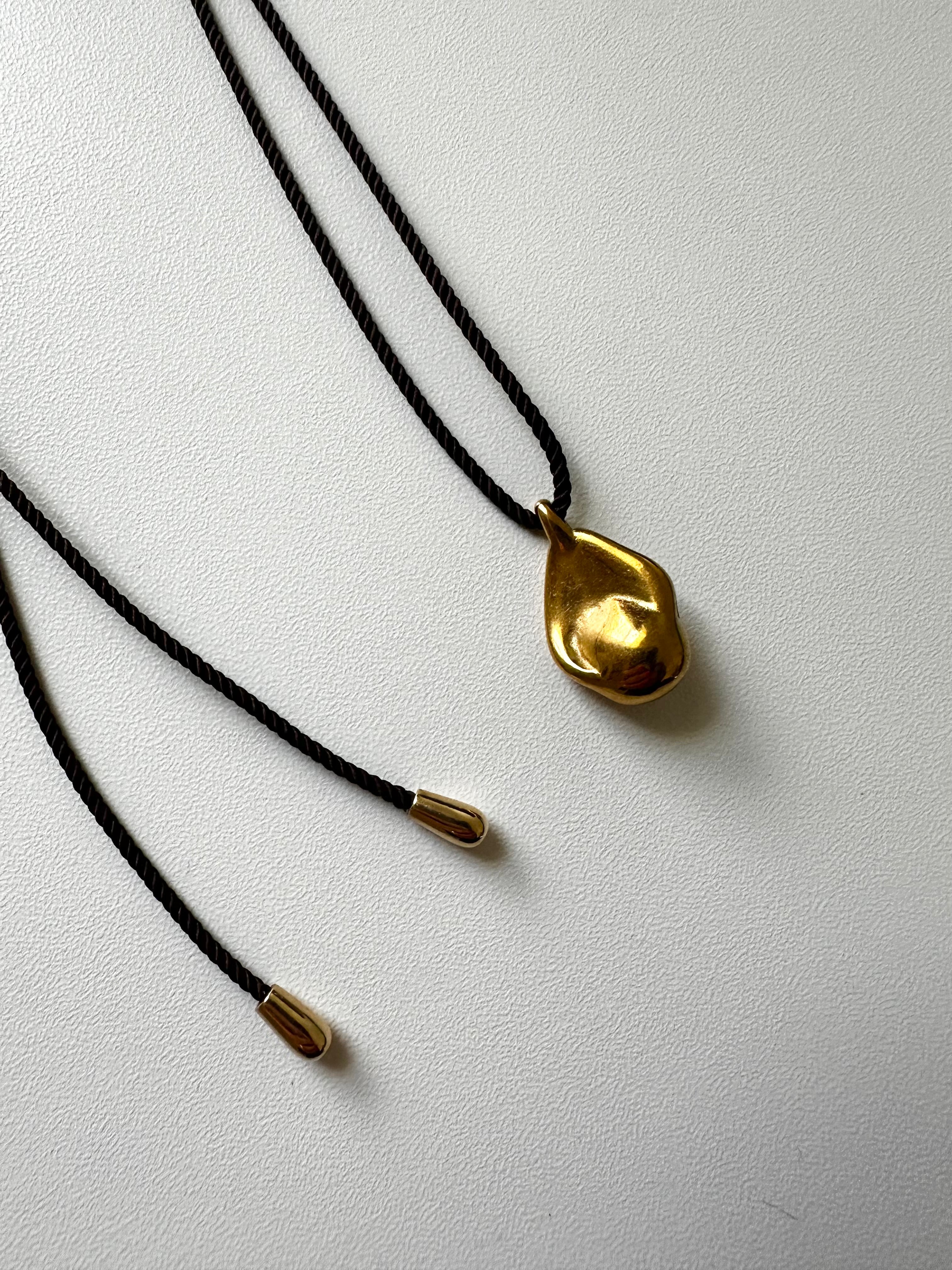 Metal Pearl Pendant