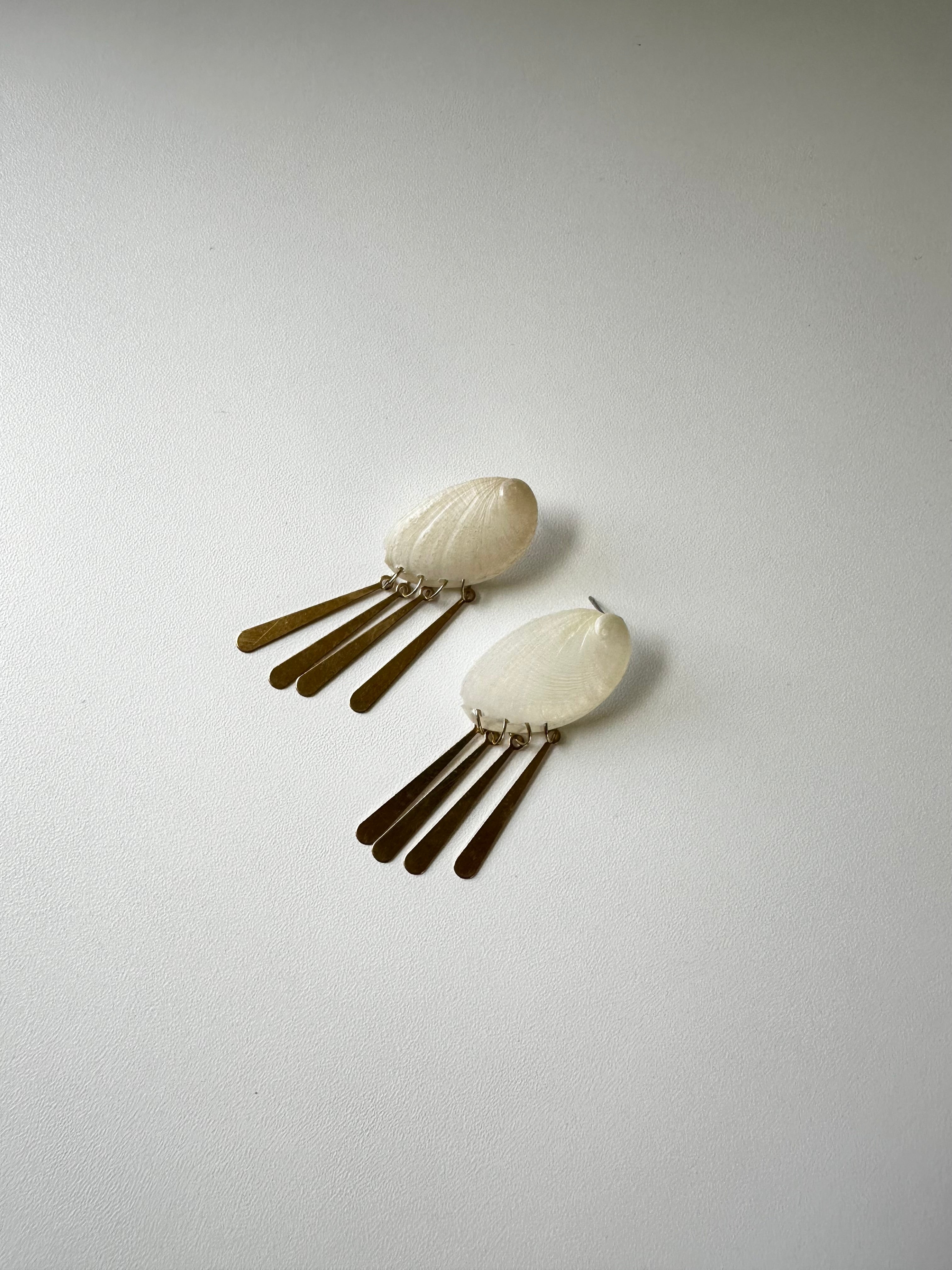 Gold Shell Studs